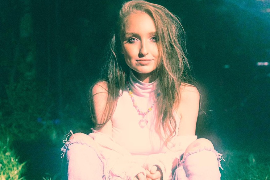 Etaoin - Pale Damp Cheeks